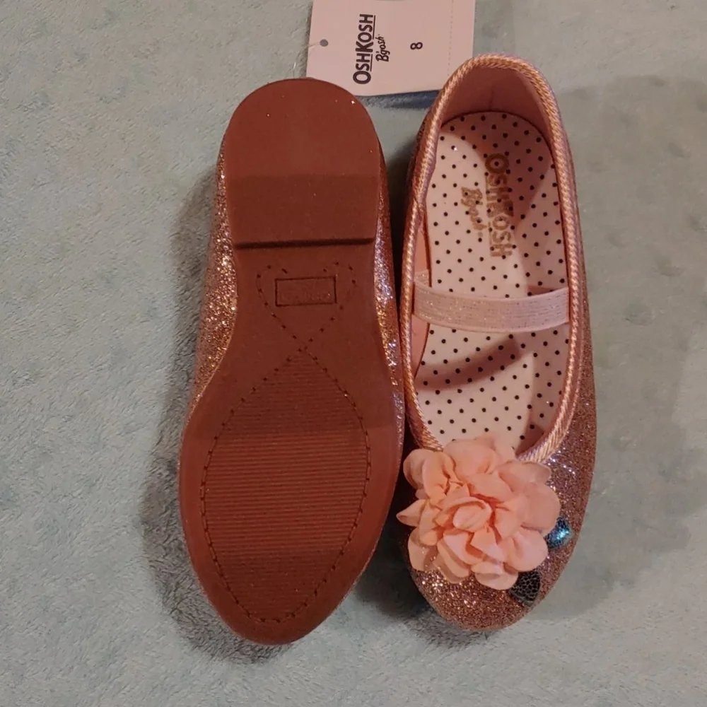 NIB &NWT Oshkosh dress flats